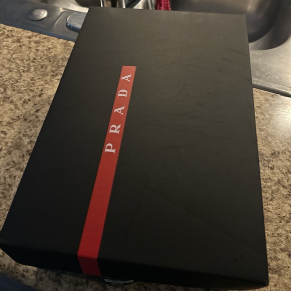 Prada shoes 9 men - Picture 6 of 7